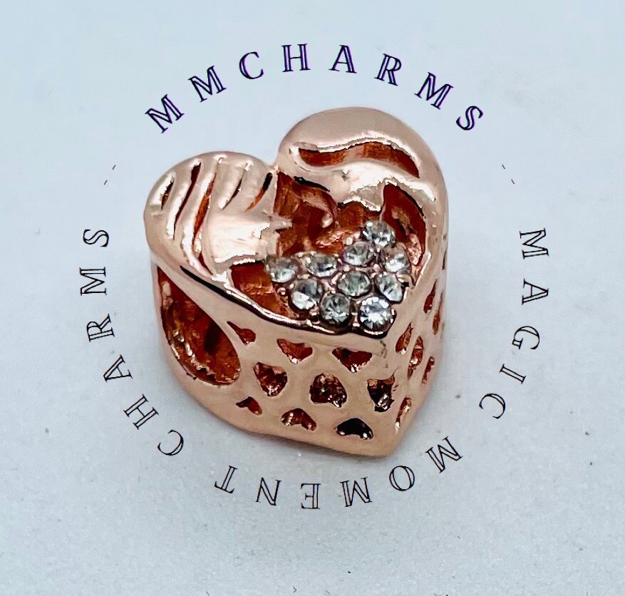 European Heart Charm Gift Pouch for Mom and Daughter - Gold Tone Family Love