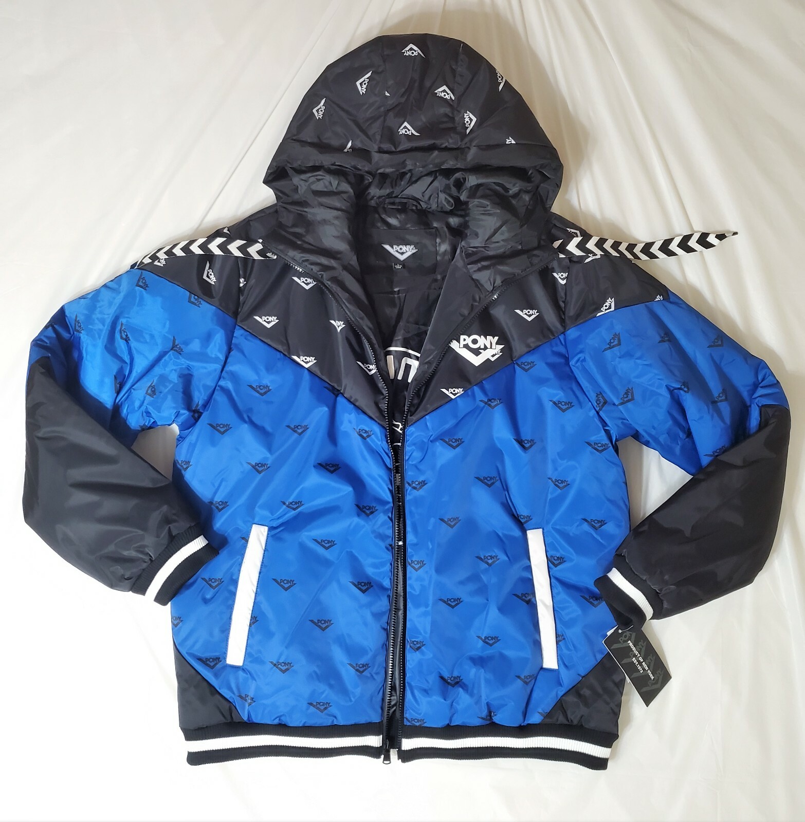 PONY City Wings giacca tampone uomo stampa logo con cappuccio blu chevron taglia reale L