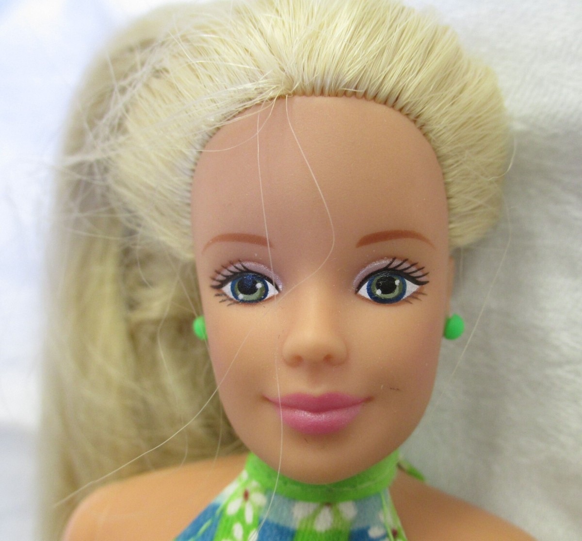 Christmas Barbie Green Dress Vintage Barbie Collectible Barbie Before 1999 Barbie Vintage Barbie Doll Mattel Vintage Christmas Barbie Green Dress Vintage Barbie Collectible Barbie Before 1999 Barbie Vintage Barbie Doll Mattel Vintage