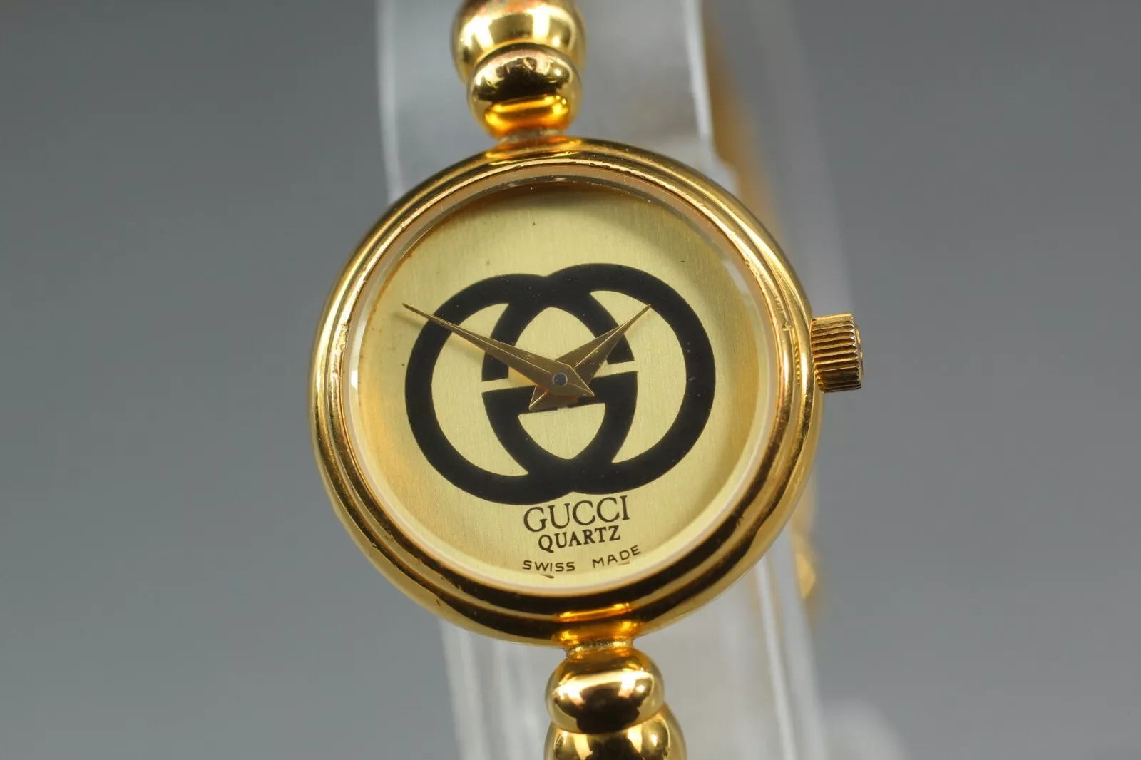 [Presque comme neuf] Gucci 2047L cadran doré bracelet femme 20 mm montre à quartz