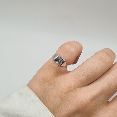 Bague En Or Blanc 18 Carats Avec Diamants - Taille 44 - 0.60 Cts H-SI1 - Occasion Très Bon état