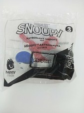 2018 Peanuts Snoopy McDonalds Happy Meal Toy Astronaut Snoopy  3 NEW