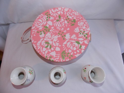 Miniature Vases Boxed set by Isabelle De Borchgrave for Marshall Fields Flowers - Picture 5 of 12