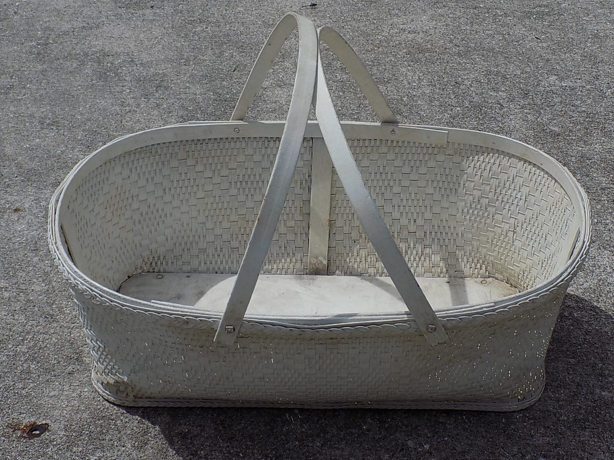 Antique WICKER BABY BASSINET Large CRADLE BASKET WHITE 12