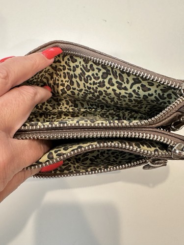 Kate Landry Small Wristlet Clutch Metallic Vegan Leather Removable Chain Strap - Picture 7 of 7