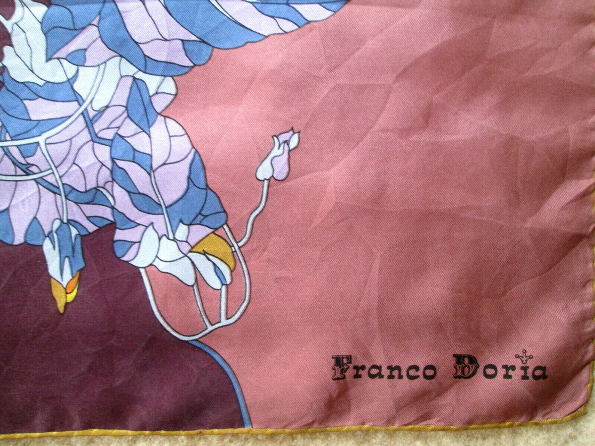 Foulard En Soie 100% Vintage TBEG - Dimensions 76 X 77 Cm, Couleur Grise, D'occasion