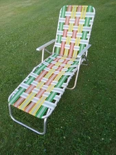Vintage Webbed Aluminum Folding Lawn Chair 1970s Beach Patio Retro 