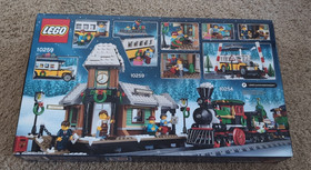 LEGO Creator Winter Village Station 10259 Christmas Building Kit Retired Set NIB
