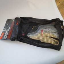 Nike Women's Elite Fit Spyne Glove Size 6