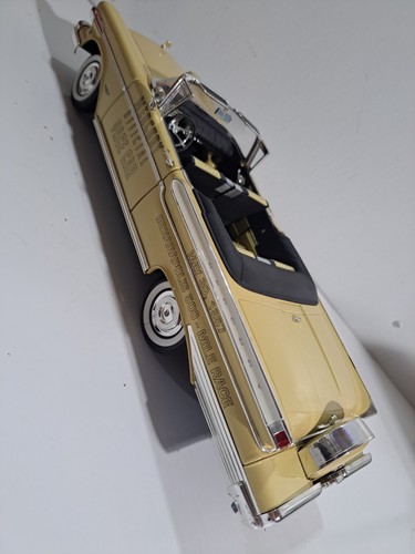 MODELE REDUIT 1/43 - MERCURY TURNPIKE CRUISER 1957 | Jay &Jay'S