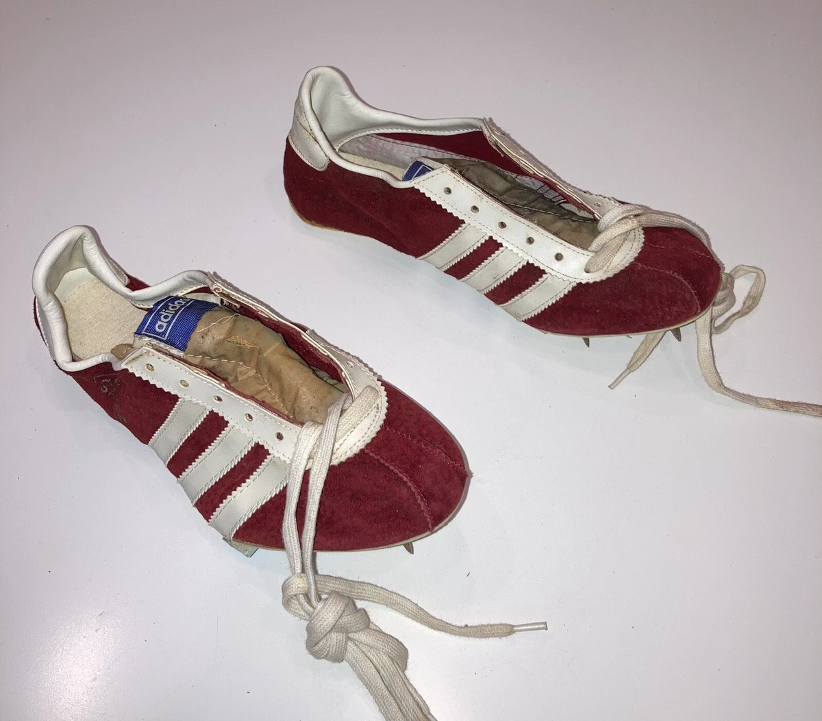 Adidas saturn sales
