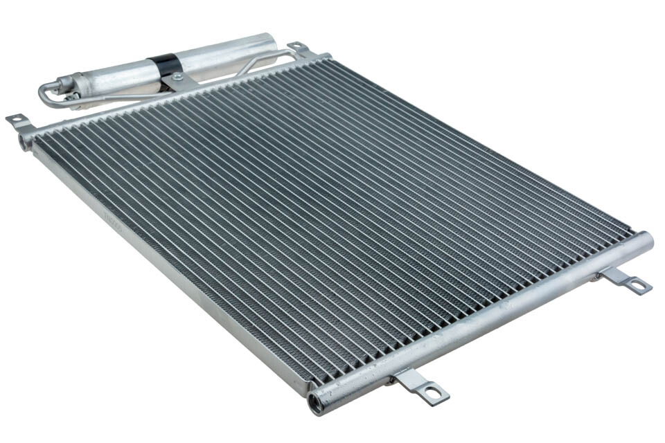 Condensateur de clim pour Nissan Micra III et Note, radiateur de climatisation 921009U20B