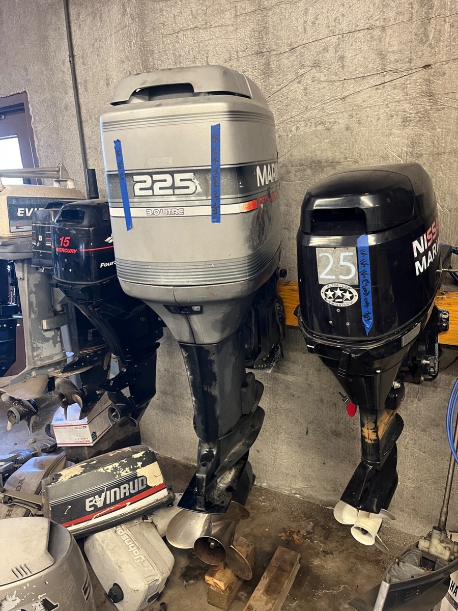 1996 Mariner Mercury 225 hp EFI 2-Stroke 25