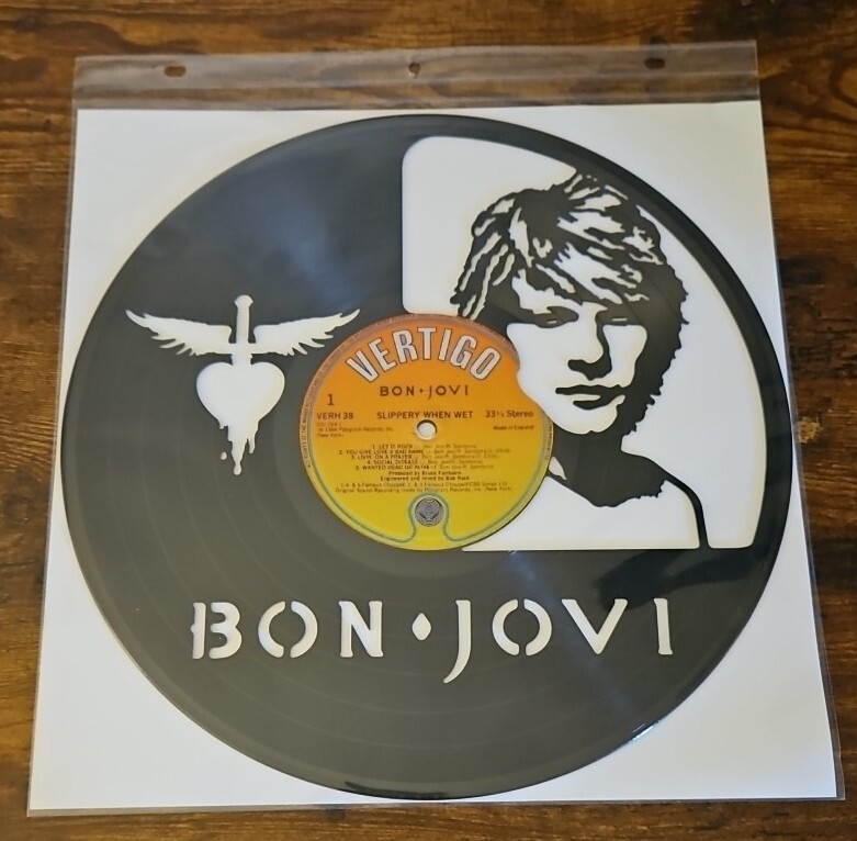 BON JOVI VINYL LASER ETCHED CUTOUT RECORD ART SLIPPERY WHEN WET LP