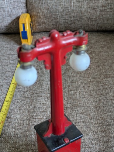 Rare Pre War Louis Marx & Co ~ O Guage Double Platform Lights in good condition. - Picture 15 of 17