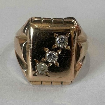 Vintage 14K Yellow Gold Plain Rectangle 3 Diamond Signet Ring Size 8.5