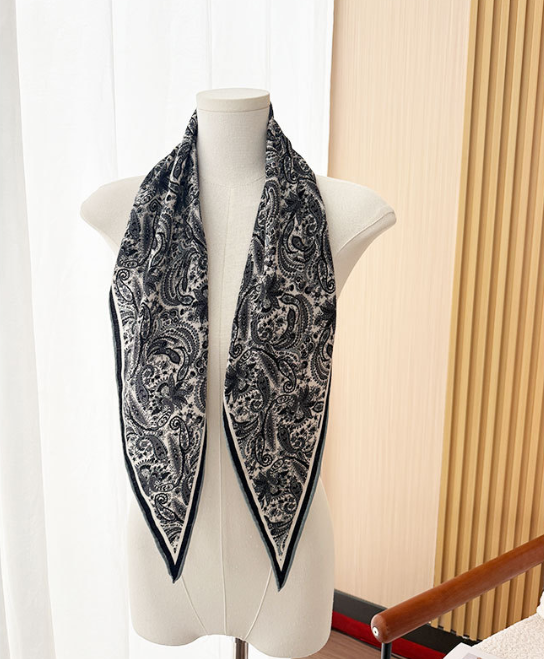 70% Cashmere 30% Silk Shawl Scarf Diamond Green cashew Print 140X22cm Bandanna