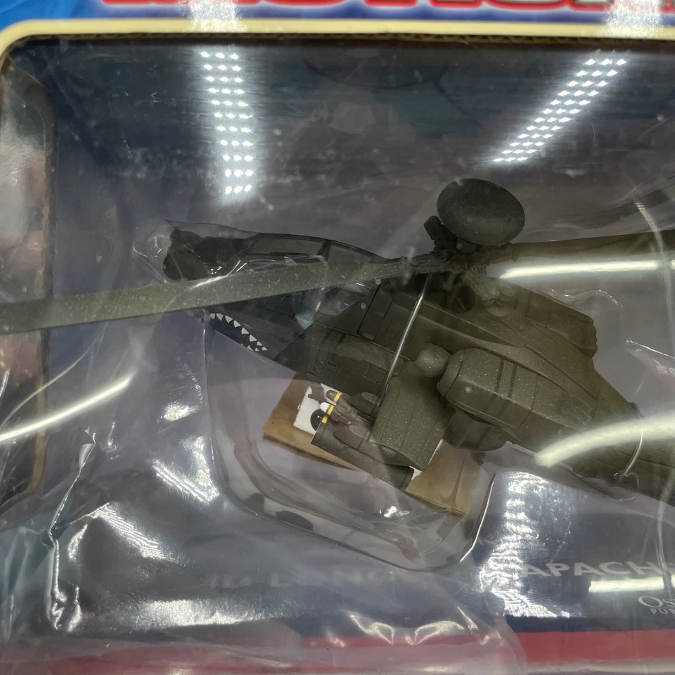 2004 Corgi Tactical Strike Die-Cast AH-64 Apache Longbow Helicopter 1:64 Scale - Image 3 of 4