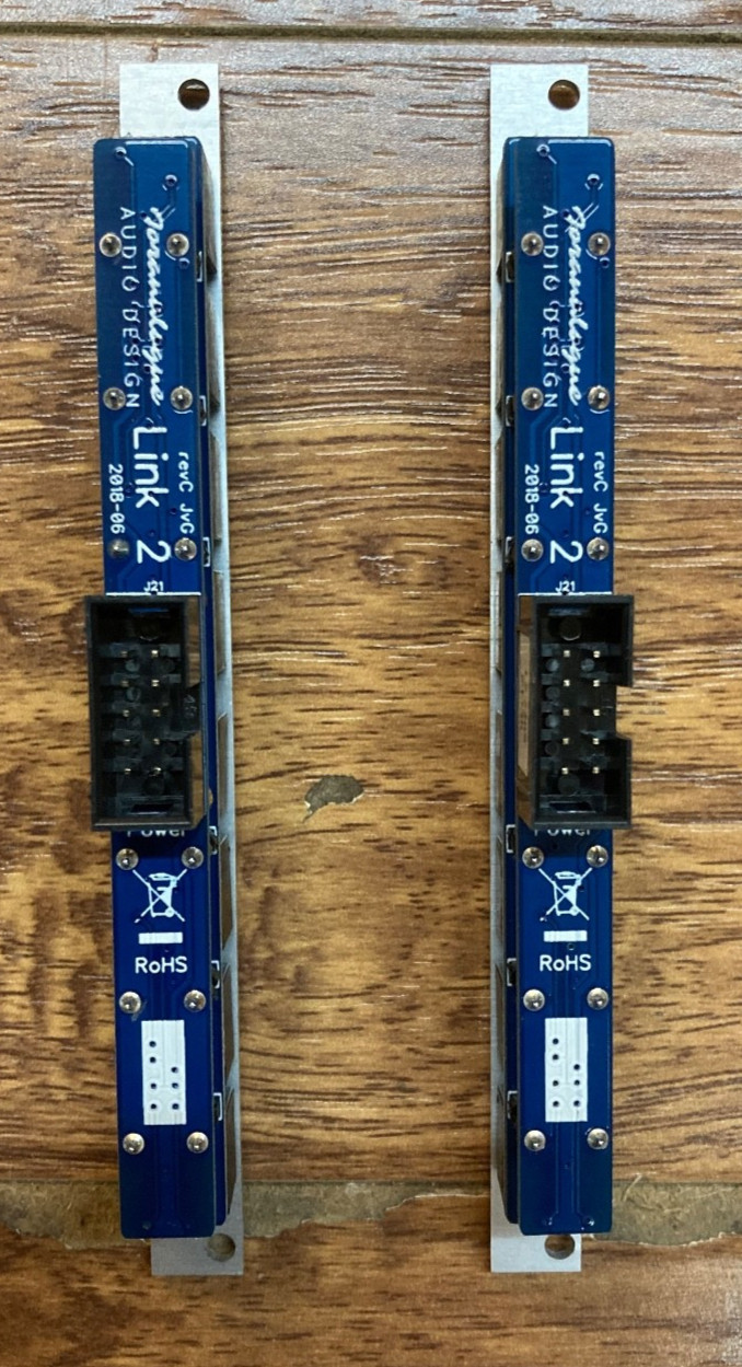 Joranalogue Audio Design Link 2 Buffered Multiple - Very Good Condition