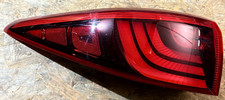KIA SPORTAGE REAR LEFT PASSENGER SIDE TAIL LIGHT RHD GENUINE 92401-F10