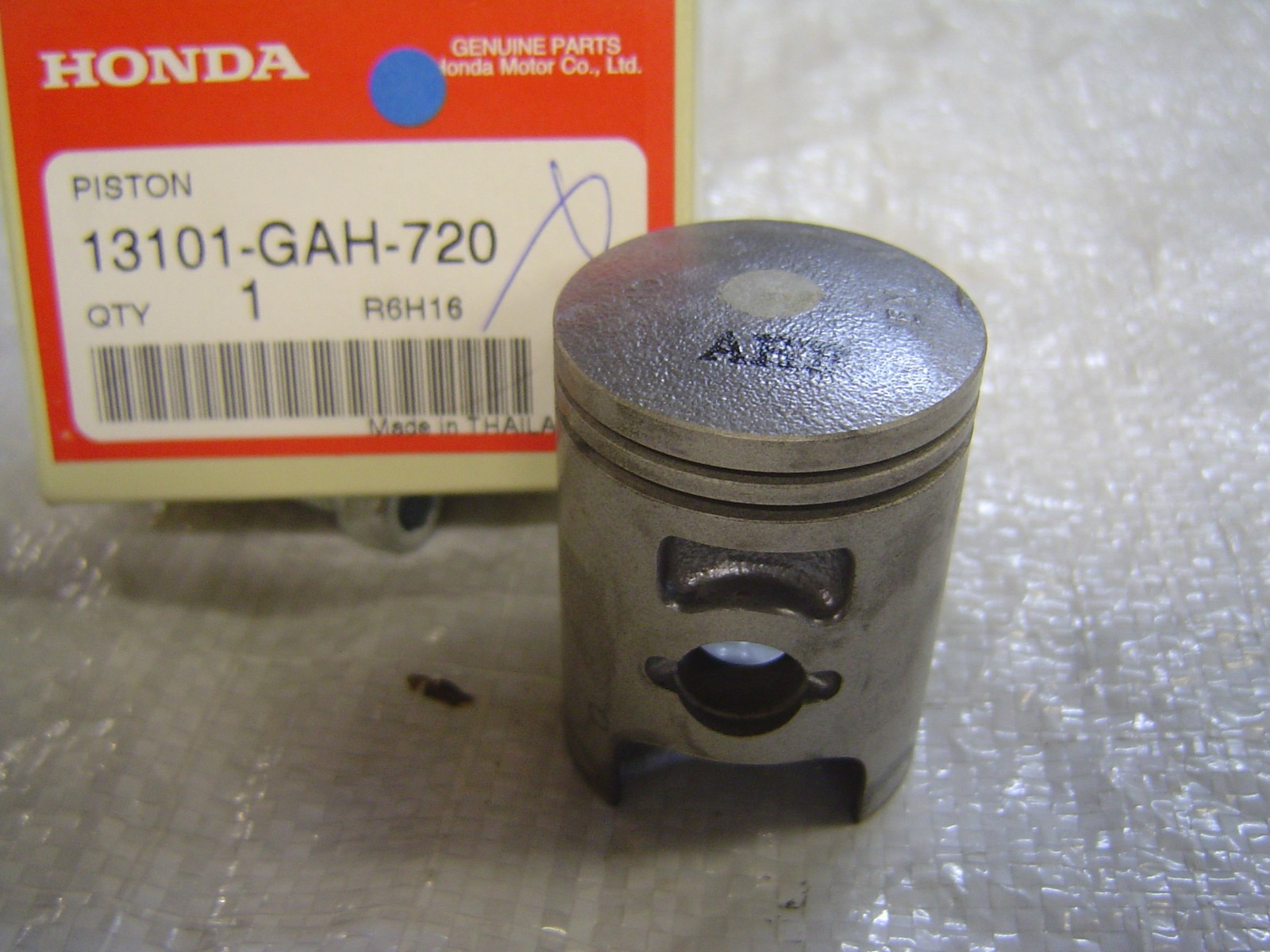 Piston de rechange haut de gamme pour moteur Honda SGX50 Sky et SRX50 Shadow