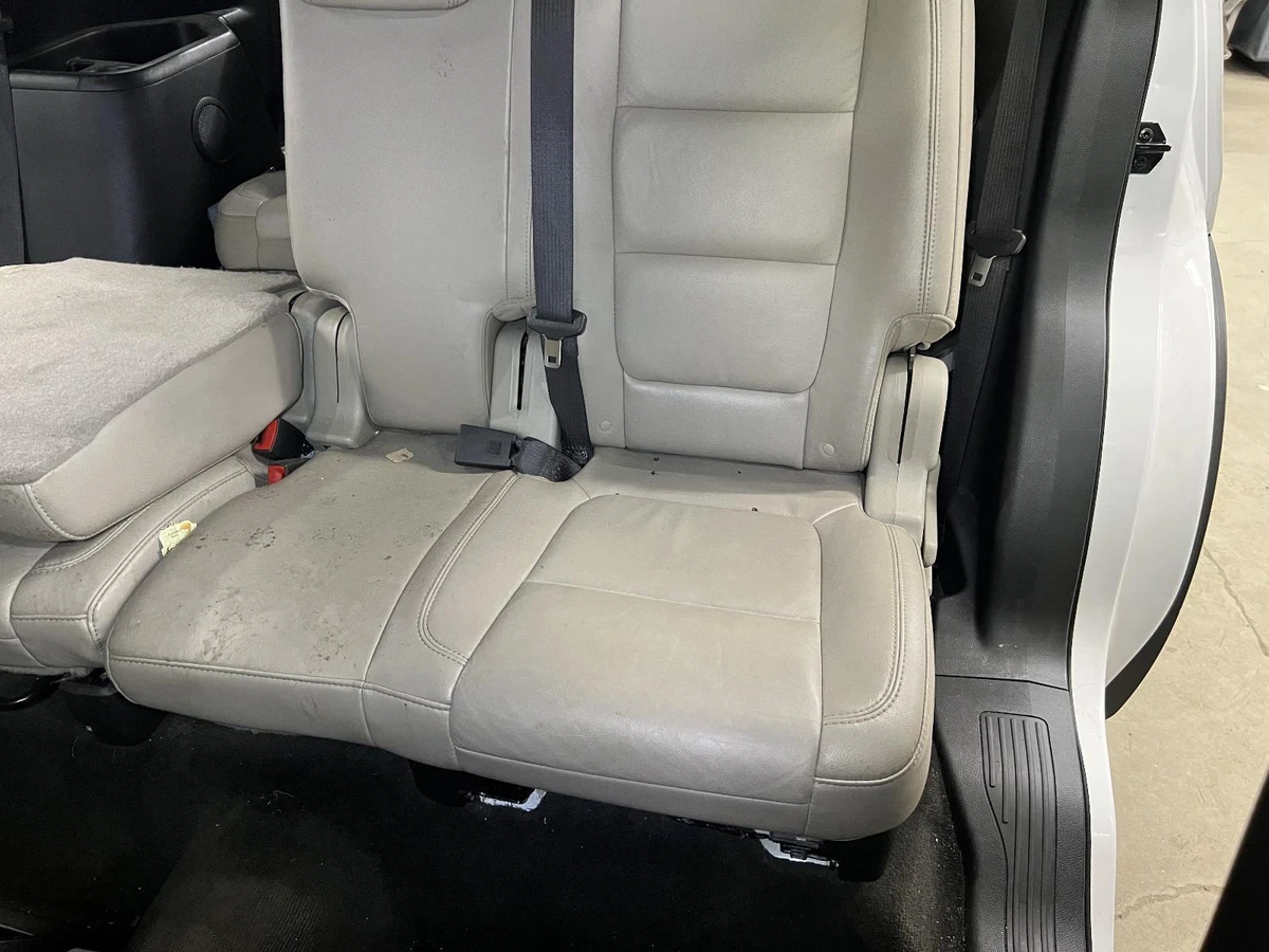 2015 ford explorer top car seat installation