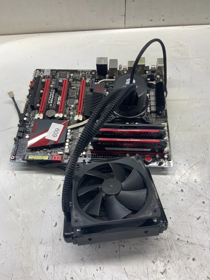 Asus Rampage III Formual Intel Core i7 950 3,07GHz 2GB OHNE HDD - Bild 2 von 4