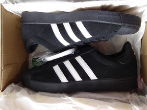 adidas superstar gamuza negro