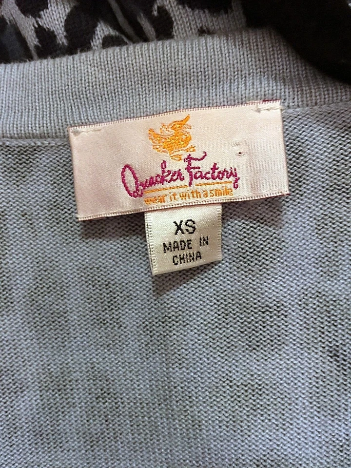 Quacker Factory Womens Cardigan Sweater Size XS Blue Animal Print Long Sleeves  - Image 2 of 4