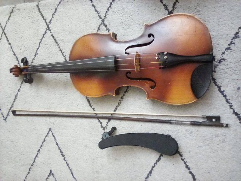 Beautiful 16" Full Size Viola with Case