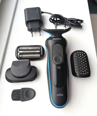 Braun Series 5 pour rasage sur peau sèche ou humide, avec tondeuse+chargeur 5762 - Photo 1/4