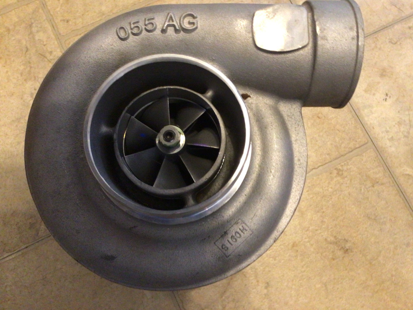 Borg Warner Airwerks Turbo new, opened box