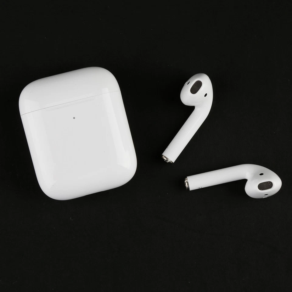 for Apple iPhone 2 n d Generation Left Right Pods with Wireless Charging Case * - Image 3 of 4