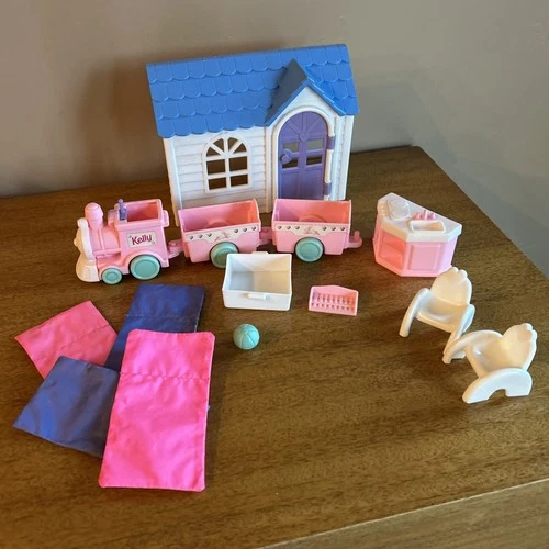 Vintage Kelly Baby Sister of Barbie Nursery School 1996 Set Incomplete