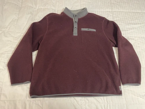 GH Bass And Co Mens XXL Pullover Fleece 3 Button Front Soft Long Sleeve Burgundy video thumbnail