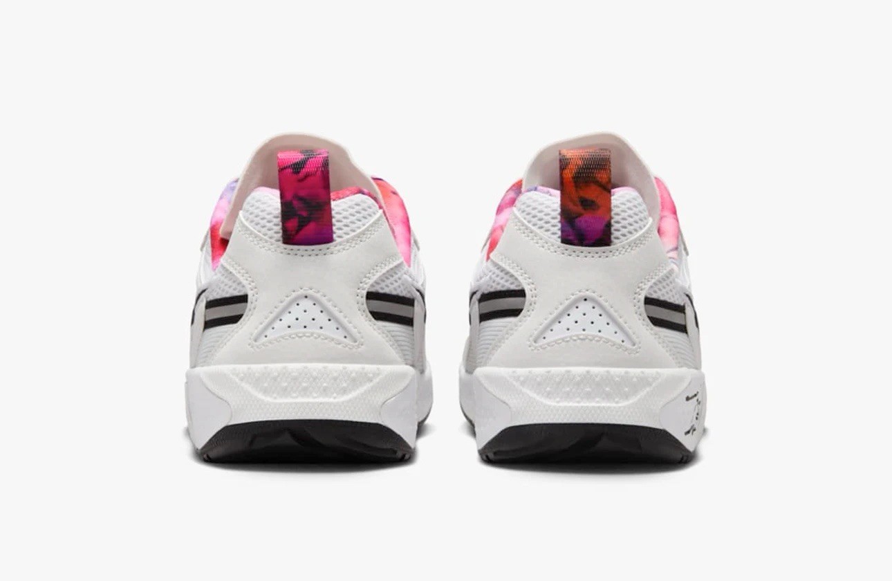 Nike Train Olympics x Futura Platinum Tint - Taglia 42/42,5 foto 5