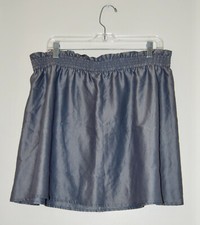 NWT Express Women's Dark Gray Ruffled Elastic Waist Pull-On Short Skirt sz L