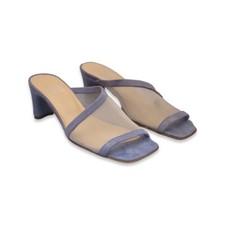 LA PERLA Vintage 1990s La Perla lilac suede heeled mules. Size 36
