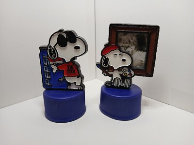 2D Snoopy lot - picture frame, Peanuts 7/11 Pepsi bottle cap gashapon figures