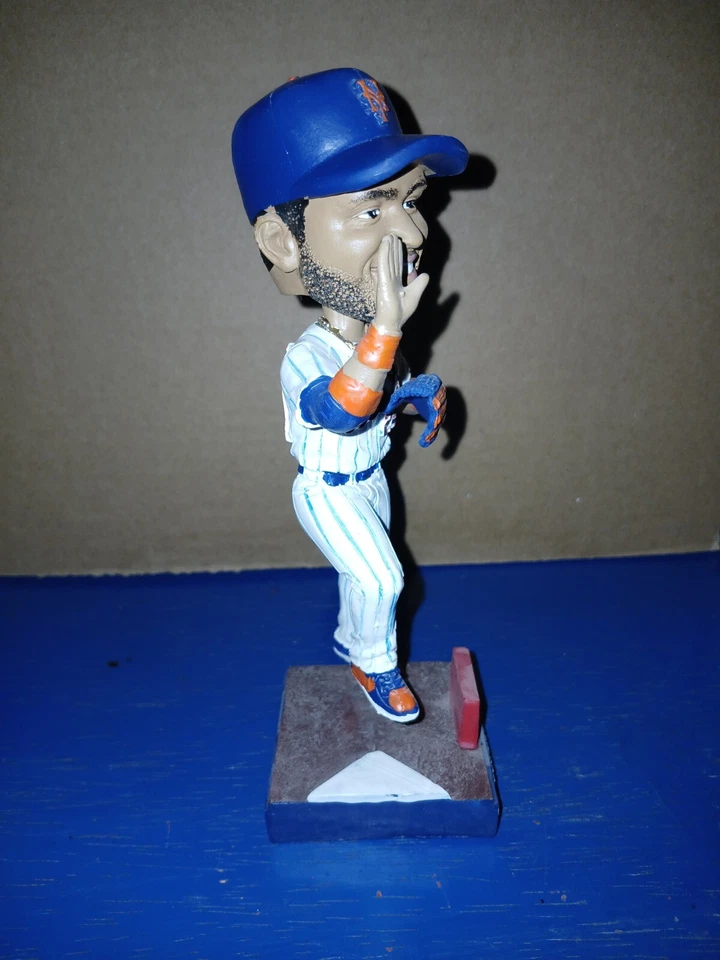 Bobblehead de conexión Robinson Cano NY Mets SGA 2020 sin caja Foto 2 de 4