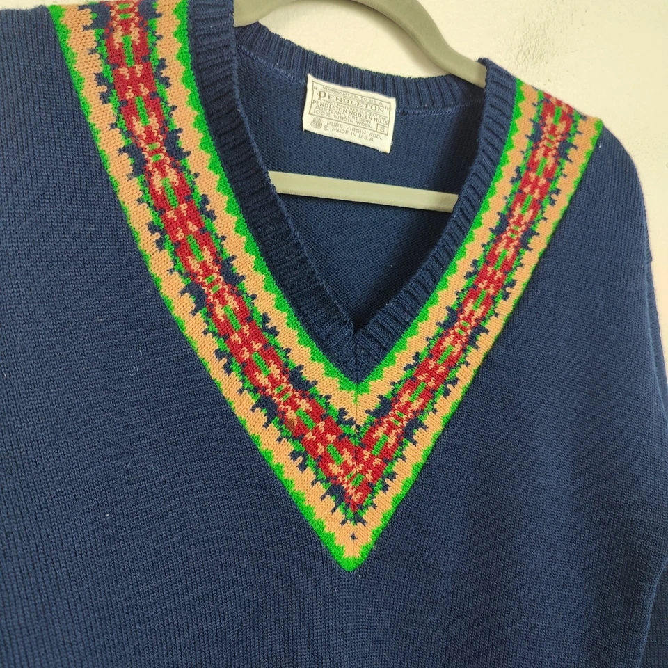 Vintage Pendleton Wool Sweater Womens Small Navy Blue V Neck Fair Isle Trim - Image 3 of 4