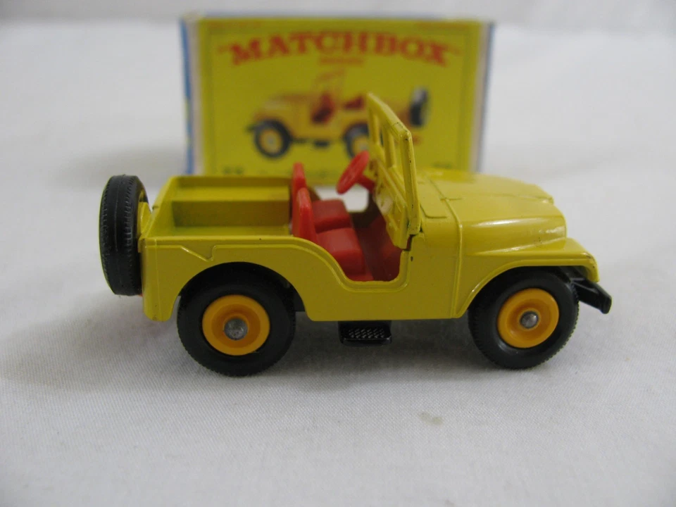 Vintage Lesney Matchbox Yellow Standard Willys Jeep #72 New Read! - Image 4 of 4