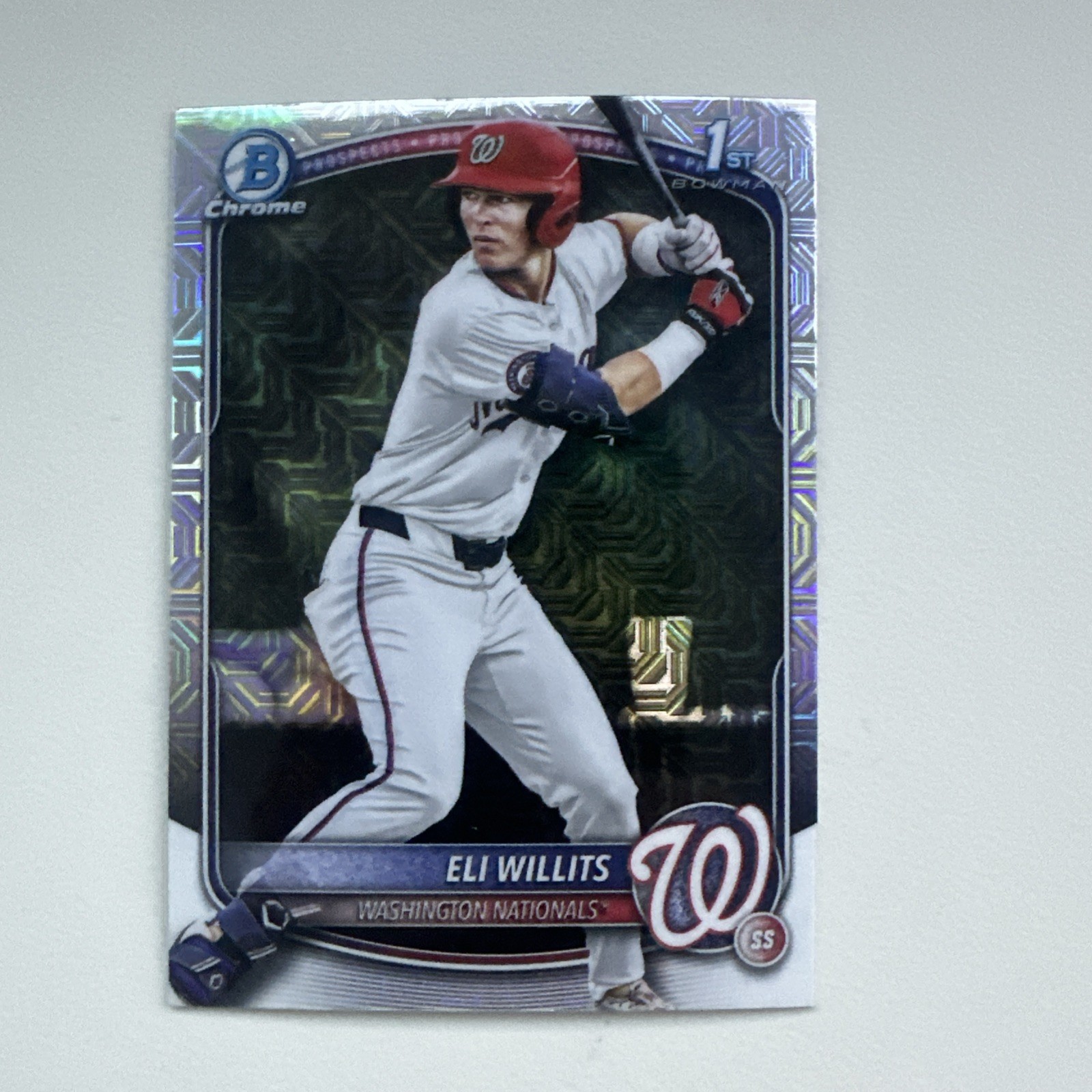 2025 Bowman Draft Chrome Eli Willits 1st Bowman Mojo Refractor #BDC-1