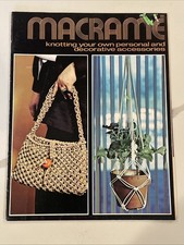 Vintage Retro 1971 Macrame Instruction Booklet Book Crafts Purse Belt Planter