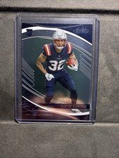 2025 Panini Absolute - Rookies TreVeyon Henderson #188 (RC) Mint