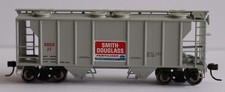 Atlas HO 20006560 - Trainman - PS-2 Covered Hopper Car "SDCX" 33