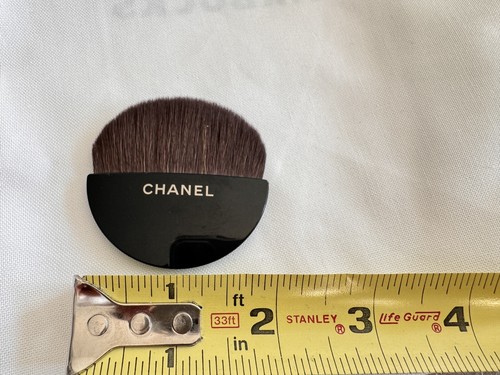 Chanel Compact Powder Brush. New. Great Quality NWOT 100% Authentic - Picture 2 of 7