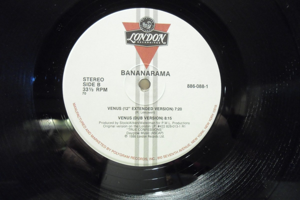 GRRM Waimea 廃盤 Earthworm Jim: Menace 2 the Galaxy (Nintendo Game Boy Color, 1999