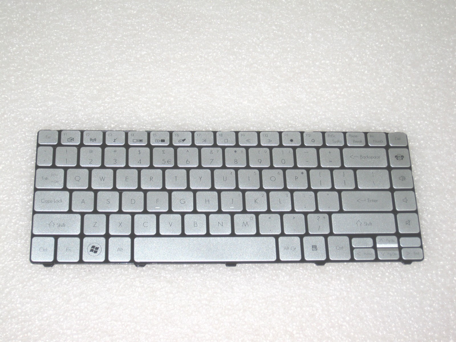 New Genuine Acer US Notebook PC Keyboard Silver KB.I140G.169