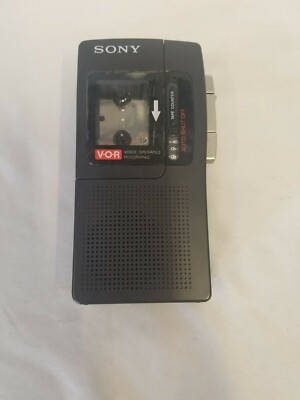  Sony M-550V VOR Microcassette Voice Recorder  w/ Manual  Untested AS IS